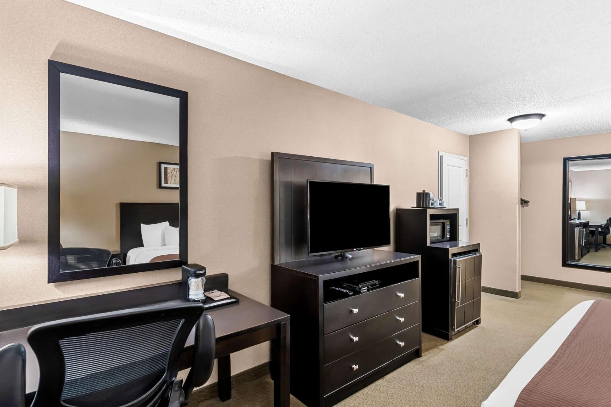 Heartland Inn & Suites, Surestay Collection By Best Western Park Rapids Exteriör bild