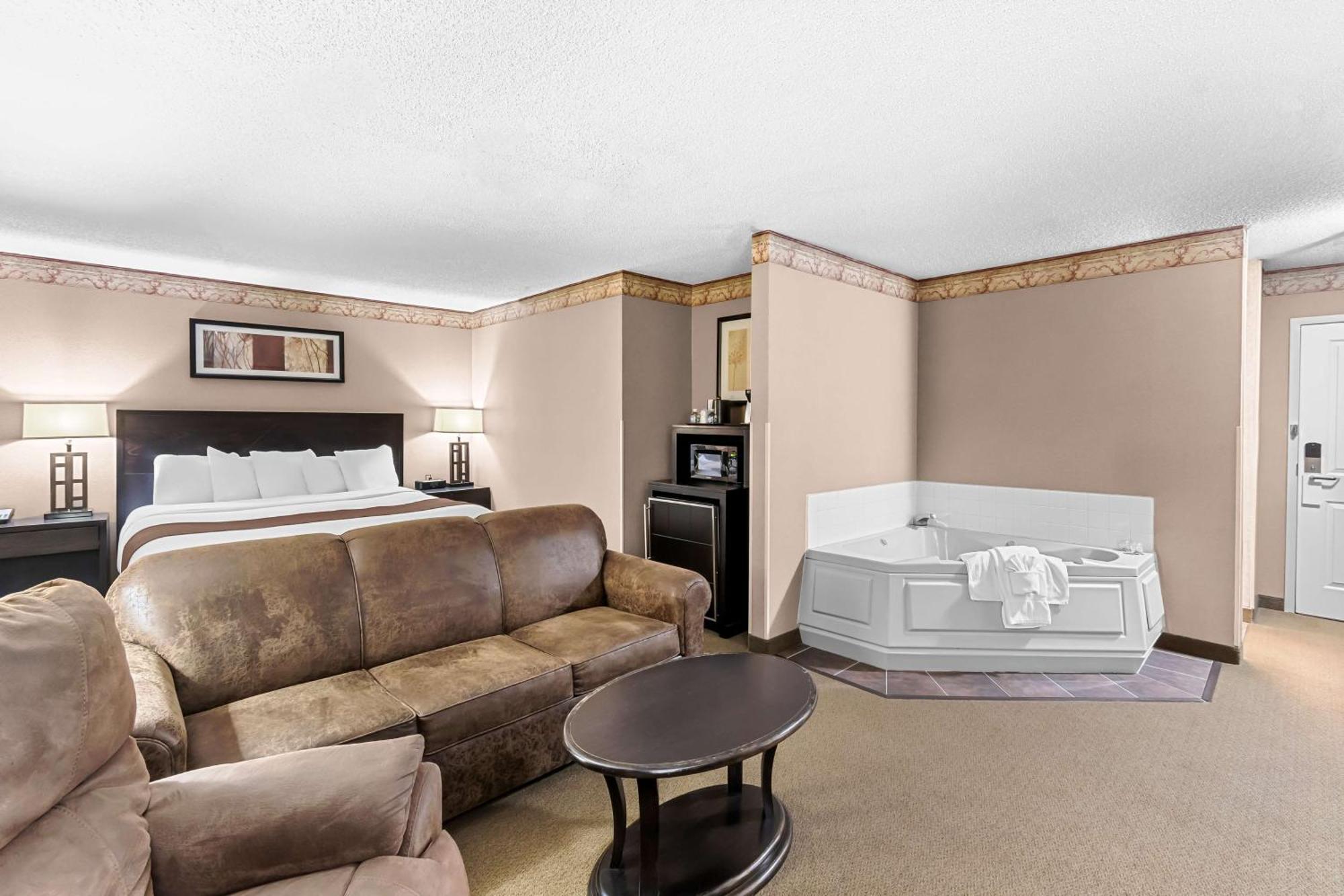 Heartland Inn & Suites, Surestay Collection By Best Western Park Rapids Exteriör bild