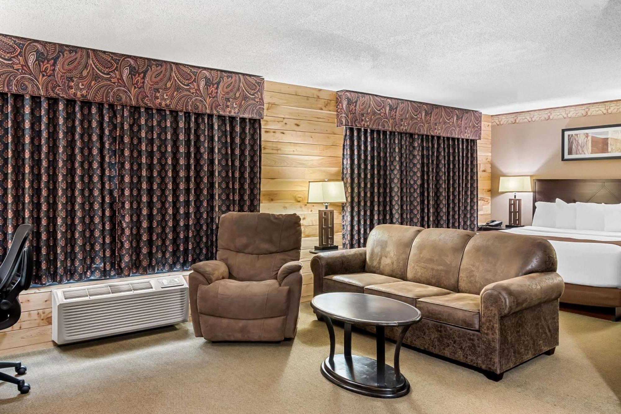 Heartland Inn & Suites, Surestay Collection By Best Western Park Rapids Exteriör bild